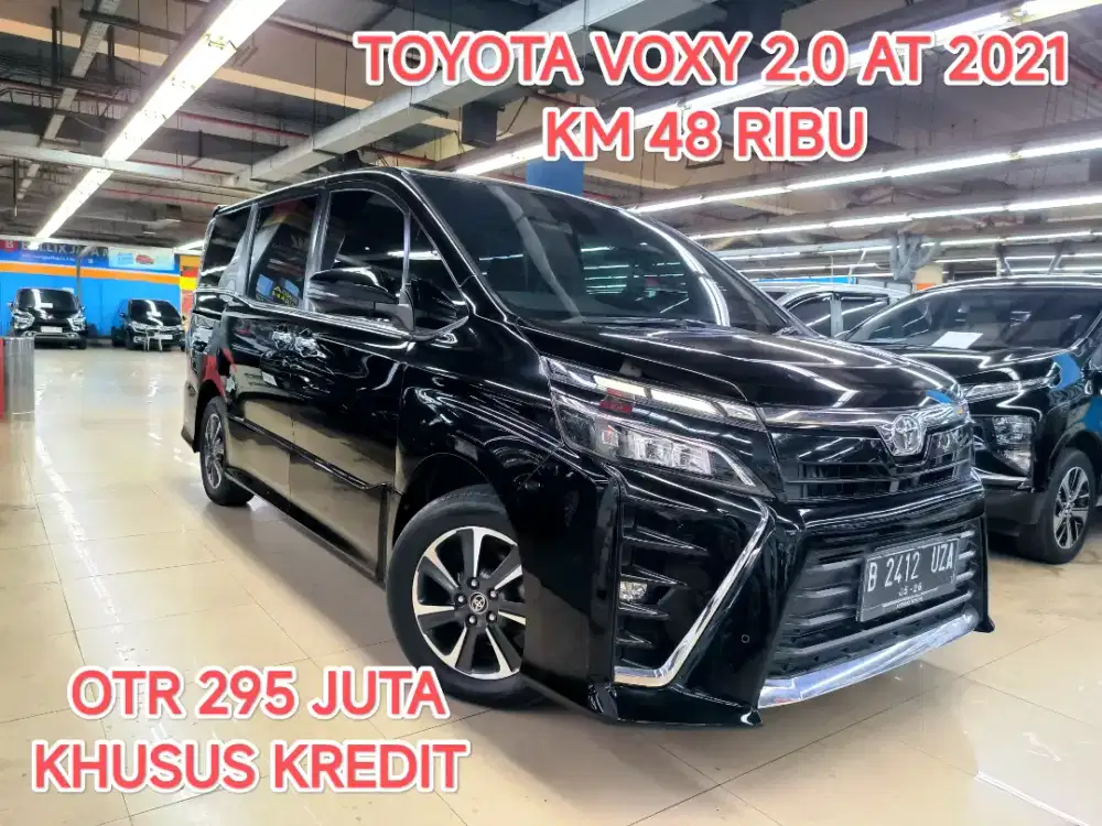 TOYOTA VOXY 2.0 AT 2021 KM 48 RIBU KONDISI ISTIMEWA