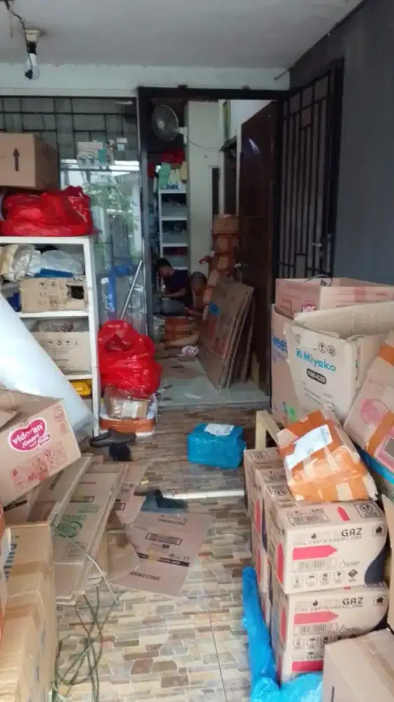 Dicari Tukang Packing Online Berpengalaman