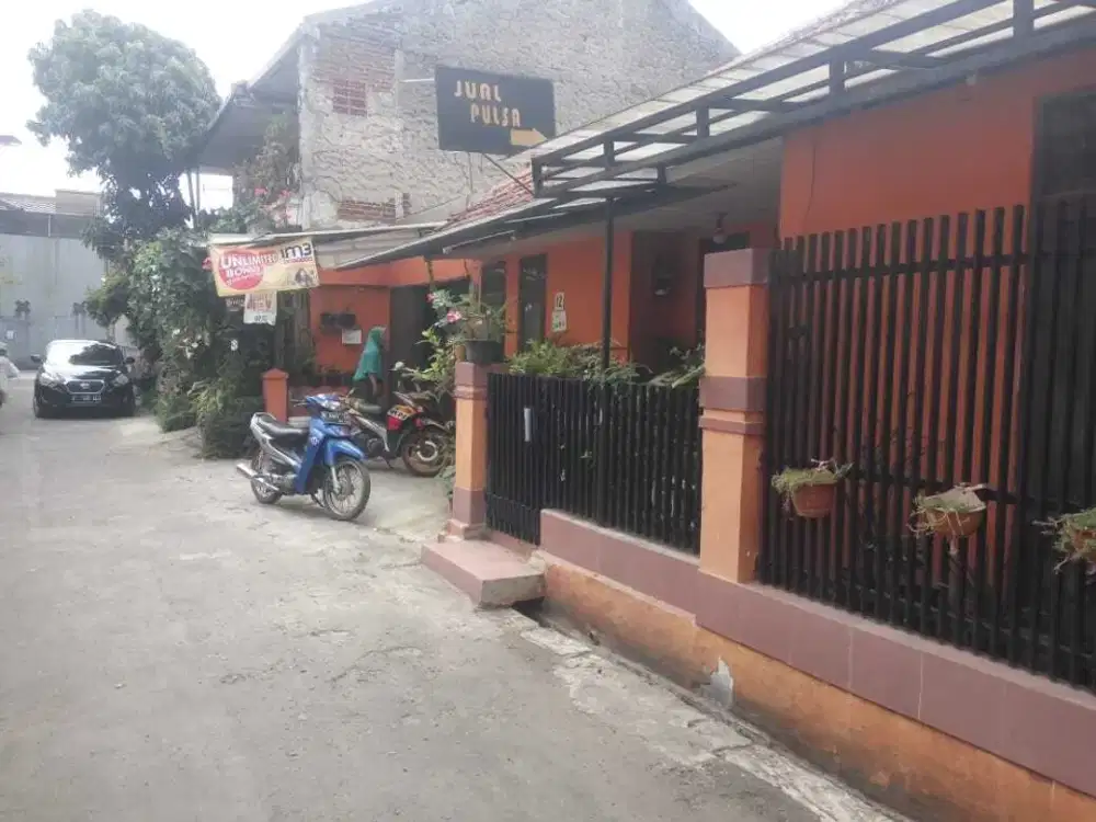 rumah murah 700 juta di jalan sayap logam margacinta  Lt 120 m2