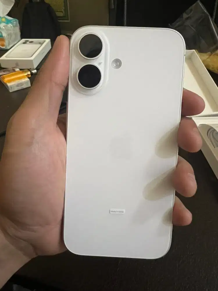 Iphone 16 128 ibox bh 100 garansi panjang desember 2025 cc 0