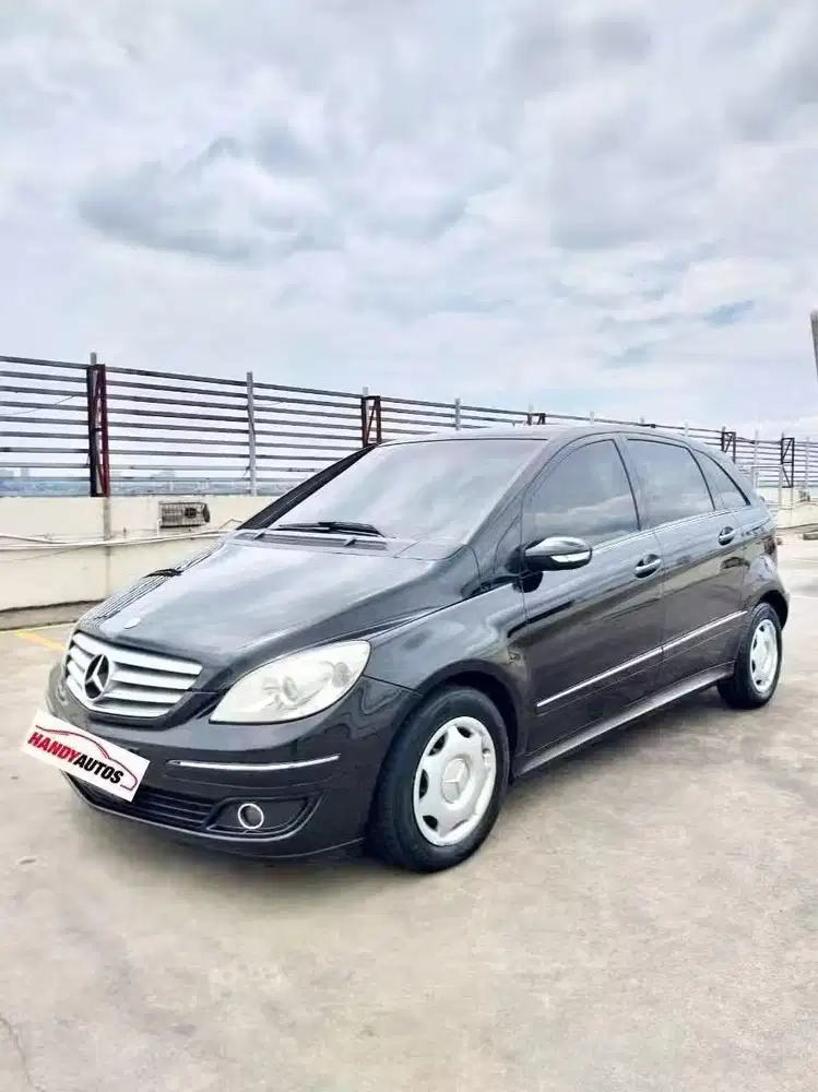 Mercedes Benz B170 Tahun 2007 Automatic Hitam Metalik