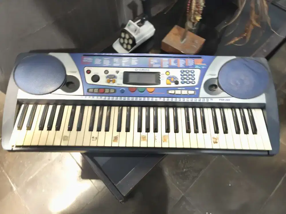 DIJUAL KEYBOARD PSR 260