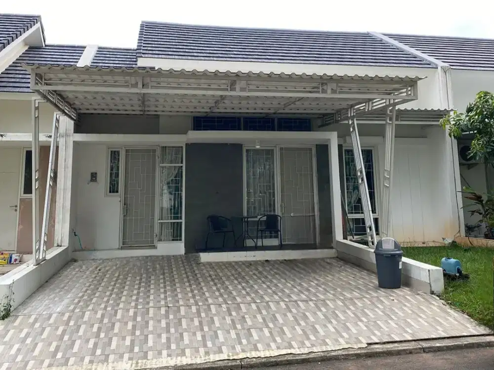 Semi Furnish, Rumah Forest Hill Citraland BSB Semarang