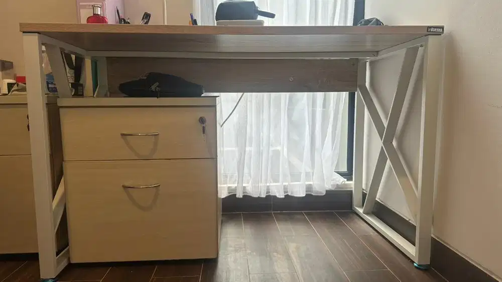 Meja Kerja Informa + Drawer