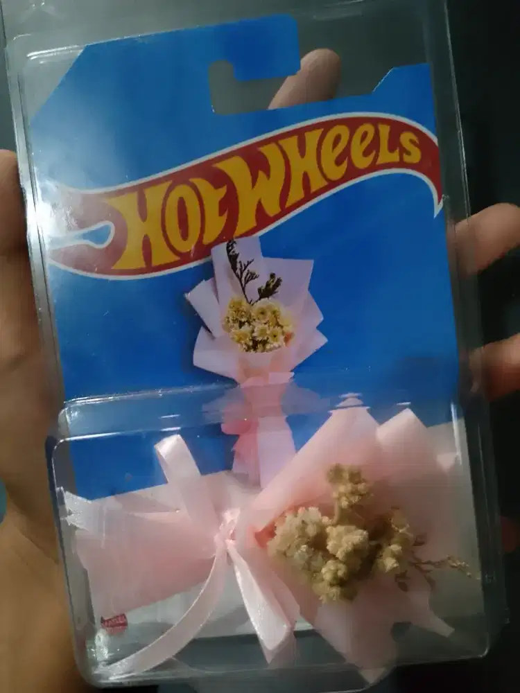 HSC 2025 - Barang Bekas, Naik Kelas! | Die Cast - Hotwheels Flower