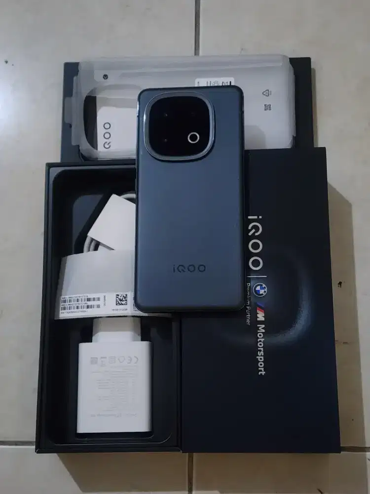IOOO 13 5G 16/512Gb, warna Alpha,  kondisi 99% Mulus (Perfect)
