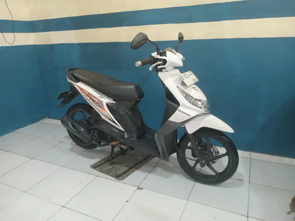 Beat karbu 2011 pajak on mulus siap jalan jauh