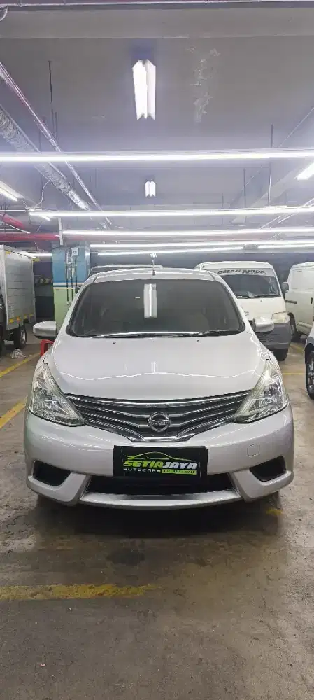 Nissan grand livina Sv 1500cc at 2015