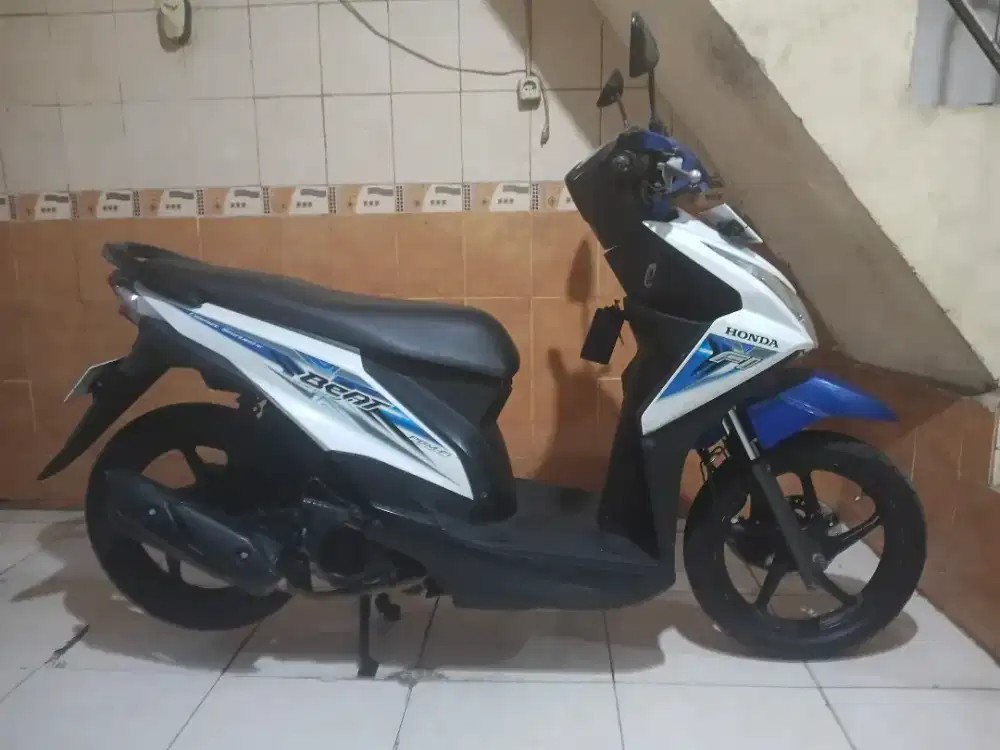 BEAT 2016 ESP ORISINIL TGN 1 MULUS SIAP PAKAI MESIN ENAK STANDAT HALUS