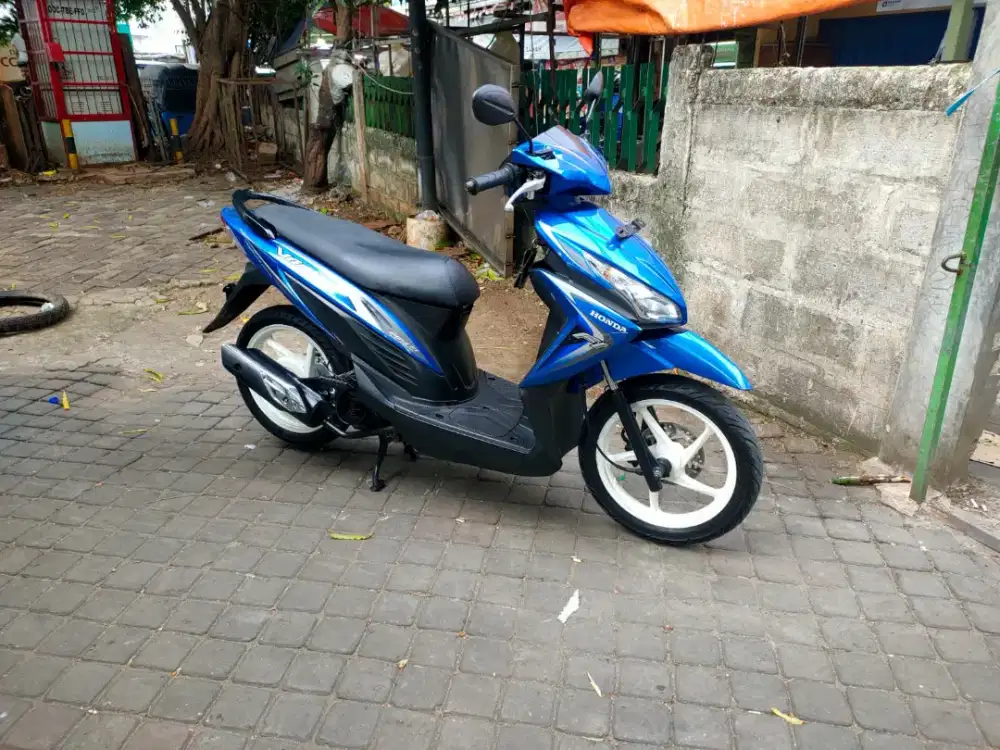 Honda Vario LED 110cc PGM-FI Tahun 2015