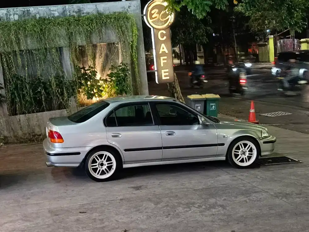 Honda Civic Ferio AT / Automatic