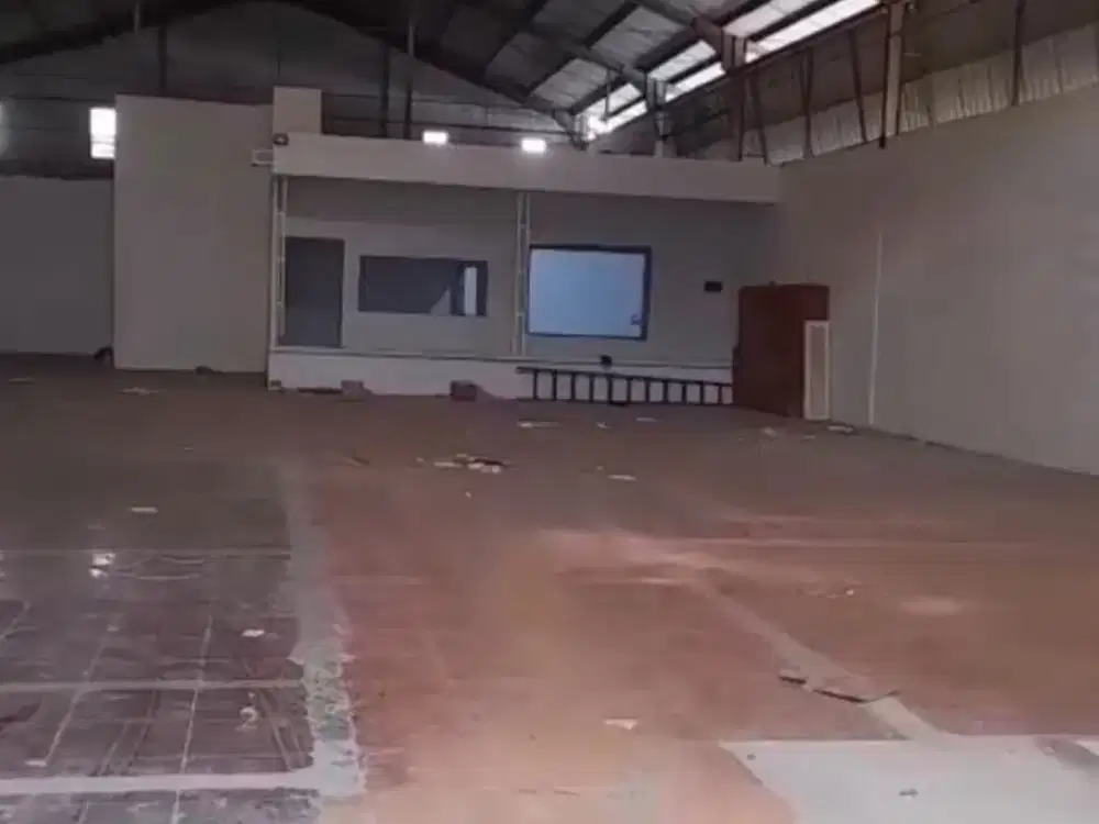 Gudang Disewakan Dekat Pintu Tol Cakung Row Jalan Bisa Container di Cakung Jakarta Timur