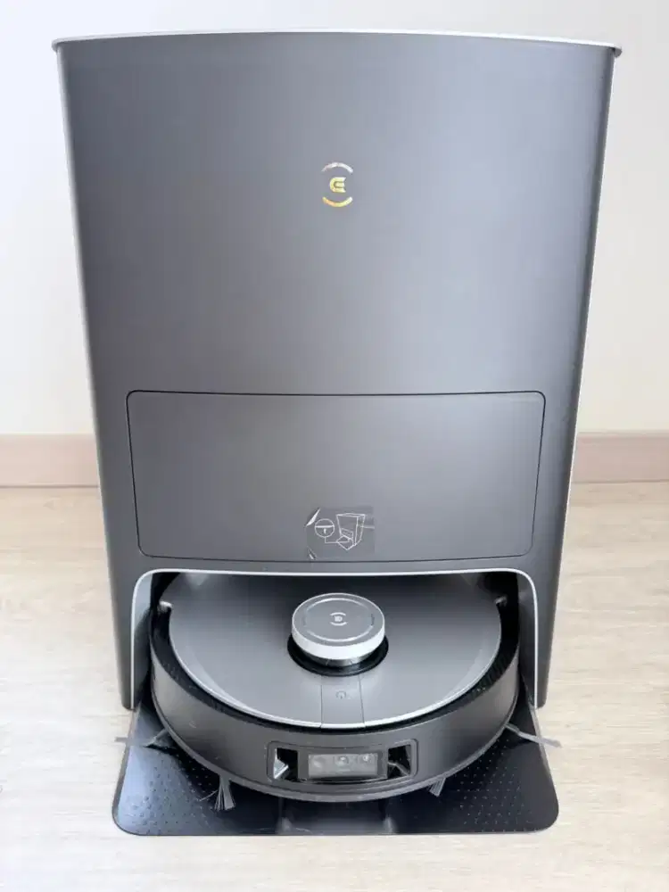 Di jual vacuum mopping cleaner Ecovacs