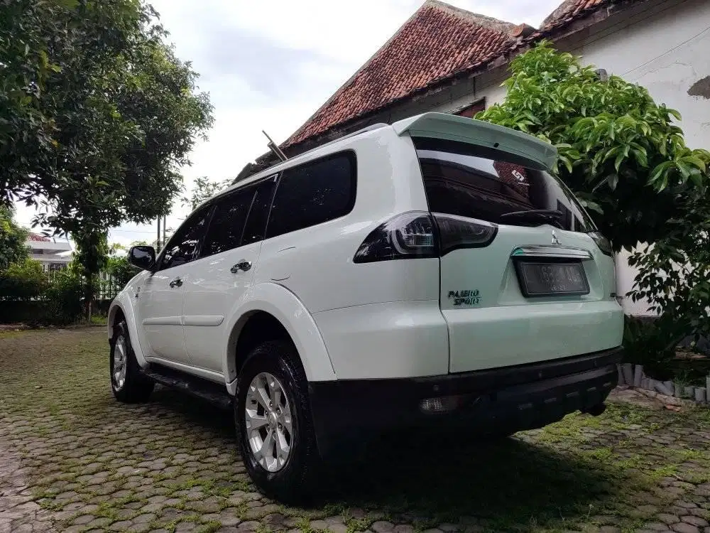 JUAL CEPAT PAJERO SPORT DAKAR 2012 DIESEL pcd fortuner innova crv