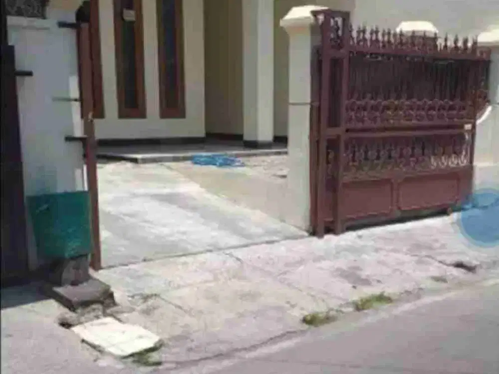 Di jual murah bagus rapi dkt Stikes Husada Mojosongo