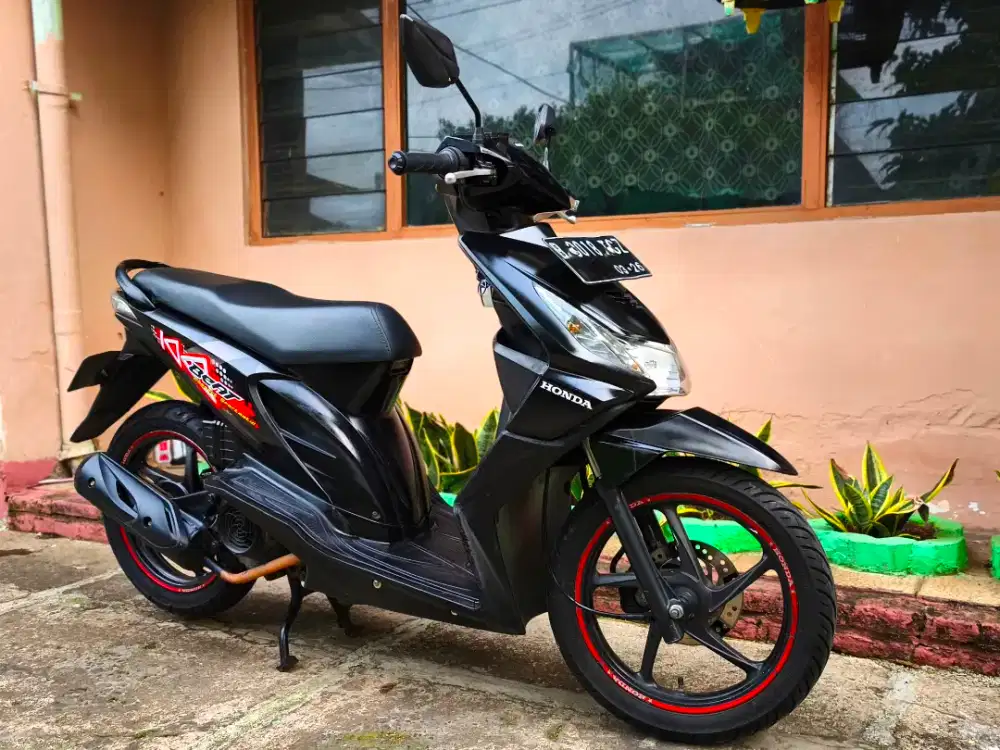 Honda Beat 2011 pajak hidup DKI