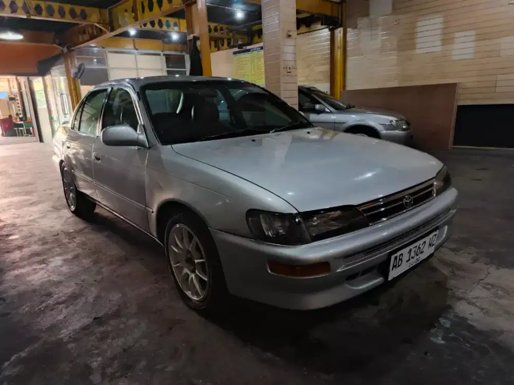 Toyota Great Corolla AT / Automatic (CBU)