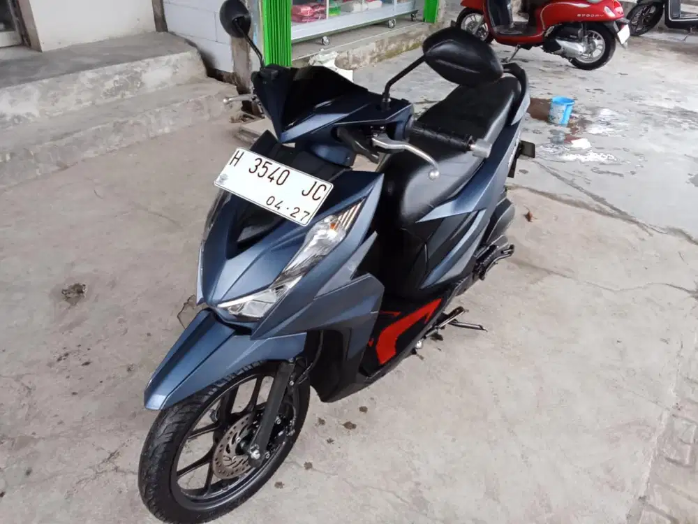 Honda beat deluxe