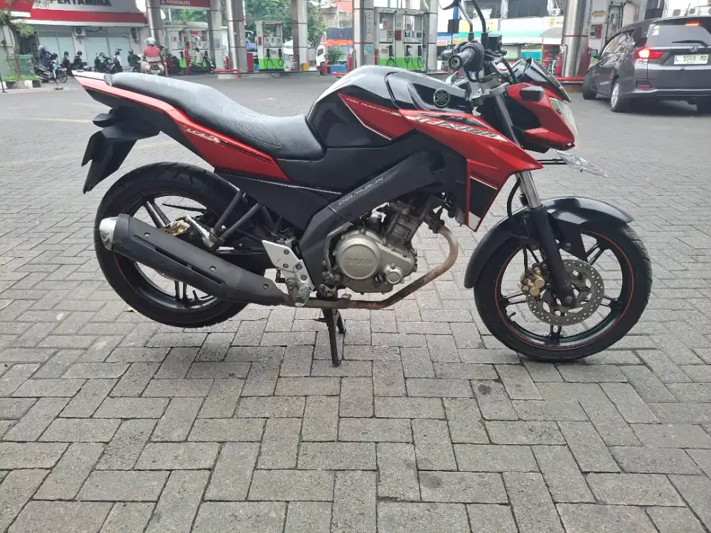 Yamaha Vixion 2015 Advent Merah