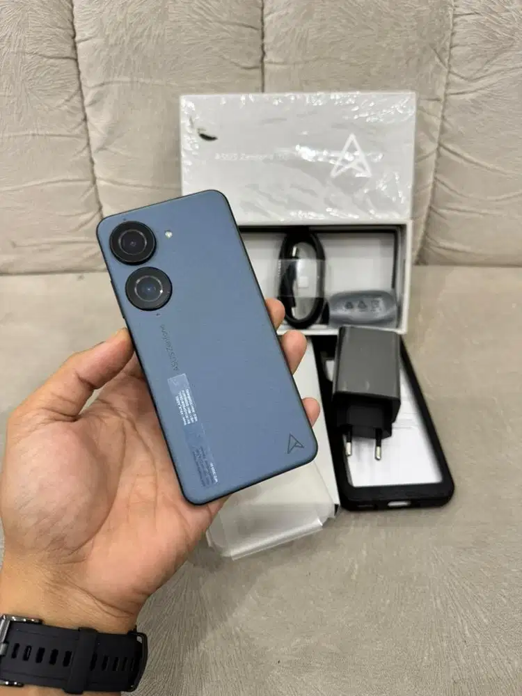 Asus Zenfone 10 5G 8/128 Mulus Istimewa