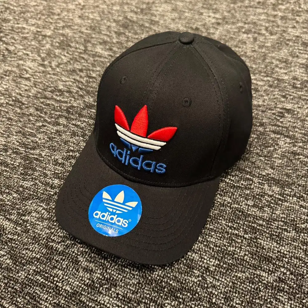 Topi Baseball adidas Import TB0005