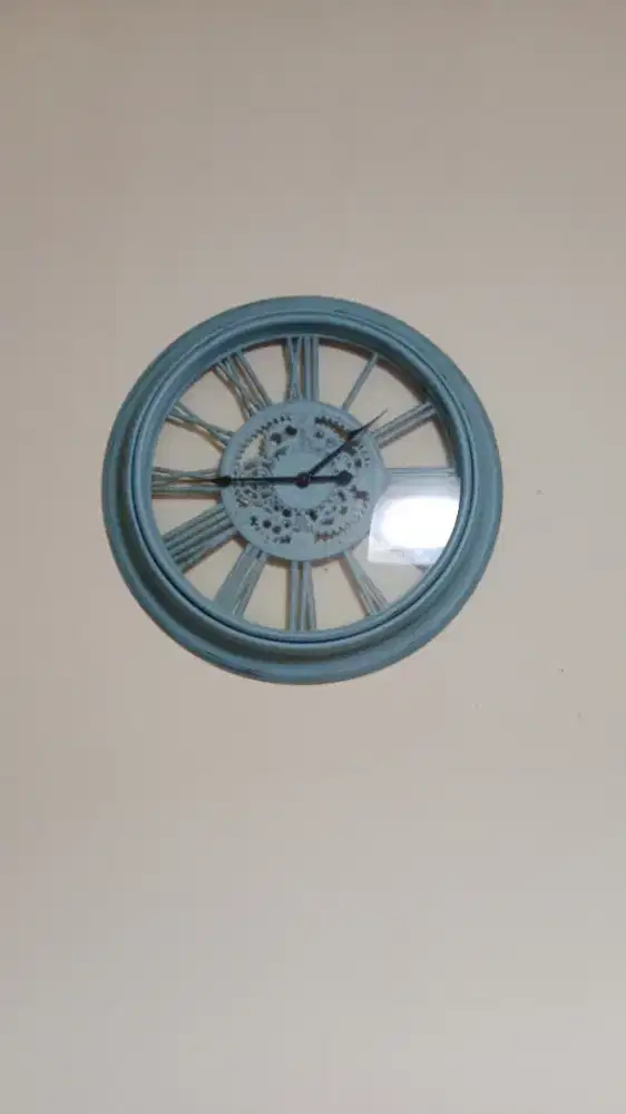 Jam dinding Aesthetic