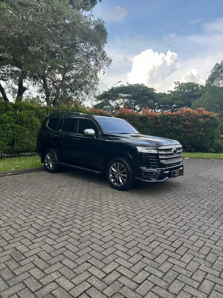 Toyota Land Cruiser 300 VXR 2024 NIK 2024