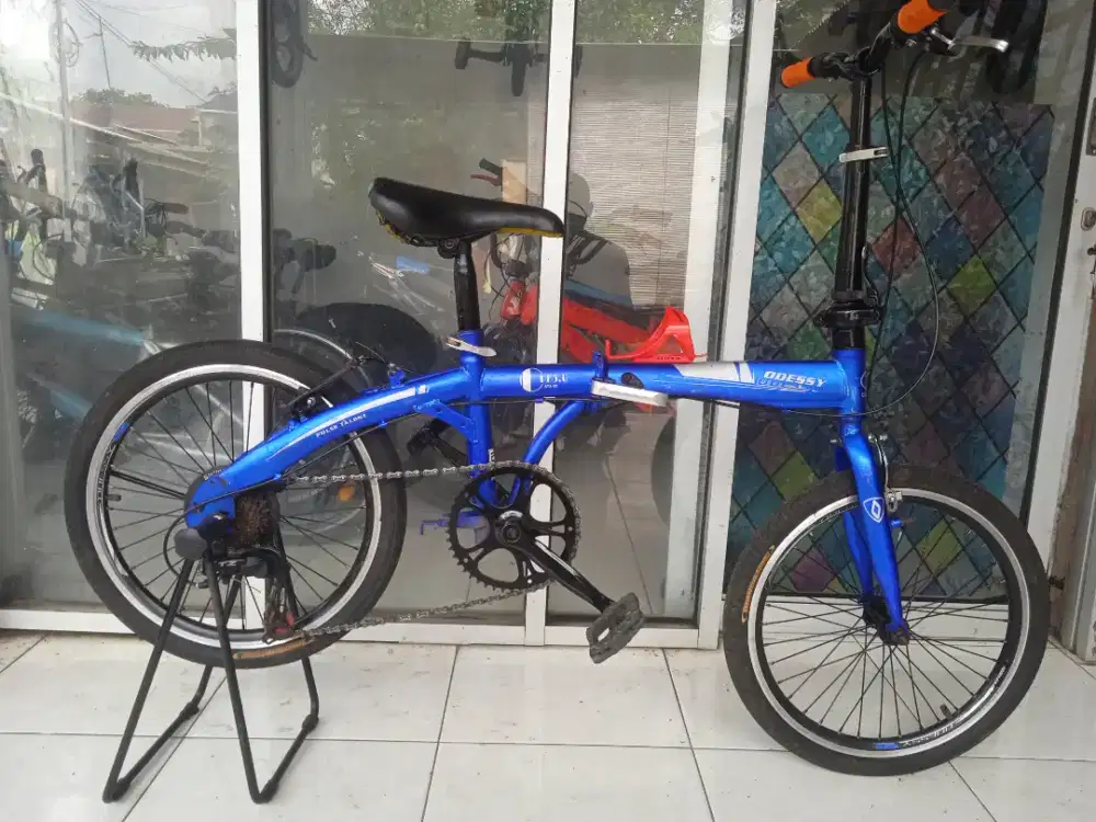 Sepeda lipat uk20 inch