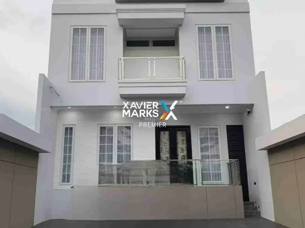 Dijual Rumah Mewah Semi Furnish + Private Pool Di Kawasan Elite Araya Kota Malang