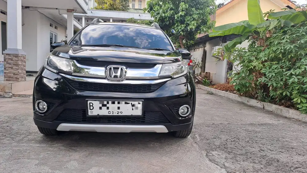 HONDA BR-V E PRESTIGE 2018 MATIK HITAM TERAWAT ISTIMEWA BERGARANSI