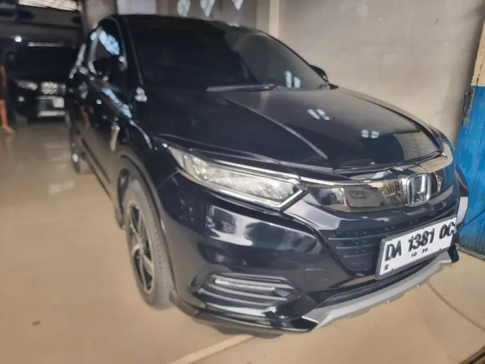 DP MURAH MOBIL ISTIMEWA HRV PRESTIGE 2019 - Warna : Hitam