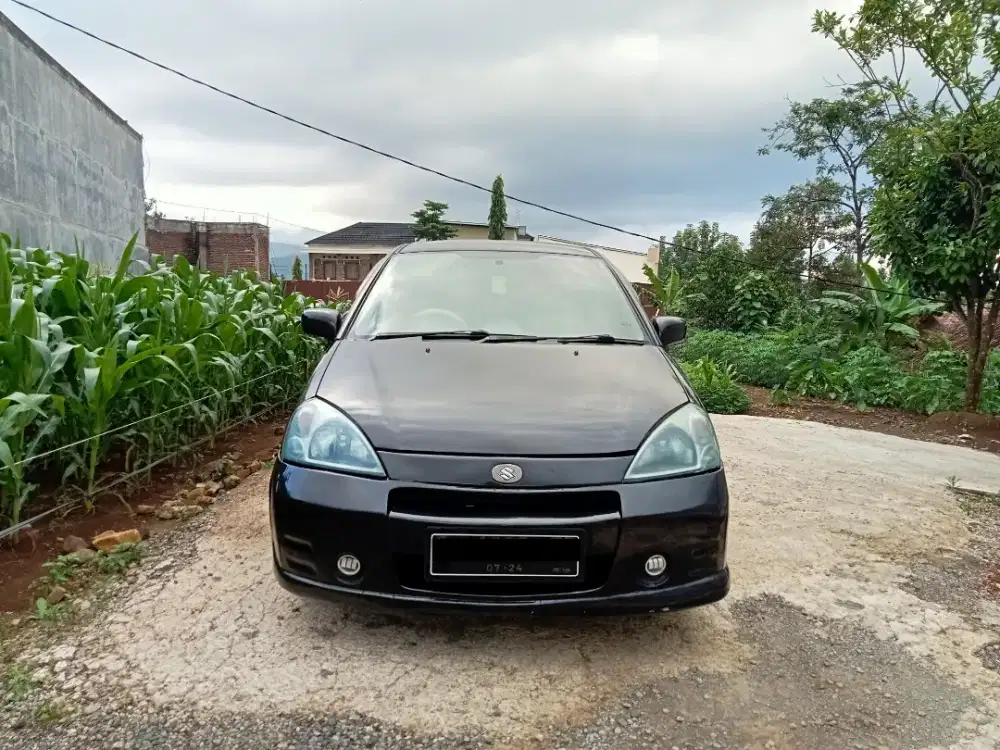 Suzuki Aerio 2004 Manual