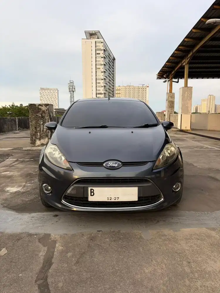 Ford Fiesta 1.4 2012 Trend AT