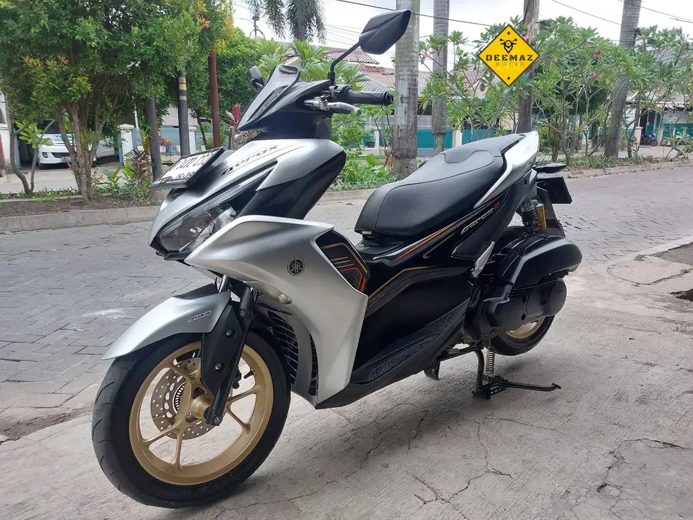 (DP 300 Rb)‼️ Yamaha Aerox S ABS Keyless Connected 2023 Cash / Kredit