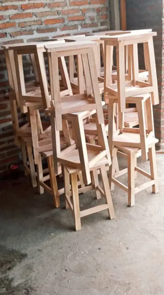 Kursi dingklik kayu kuat dan murah