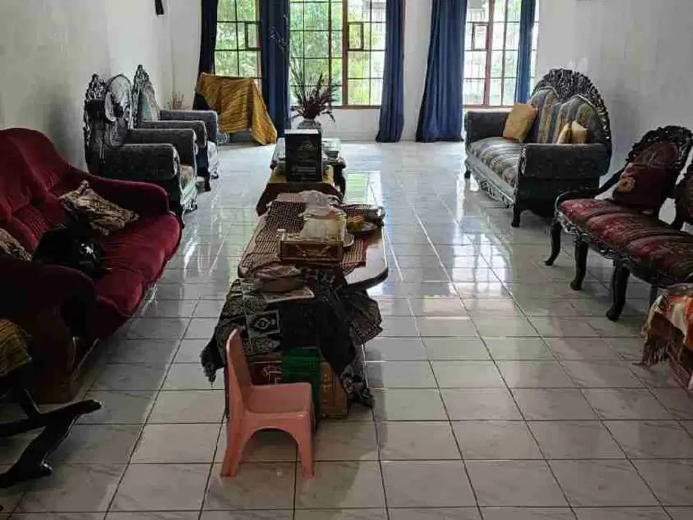 rumah lama 2 lantai area strategis kebayoran baru dekat scbd, senopati