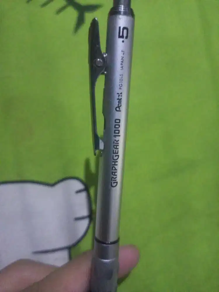 pensil mekanik graphgear 1000