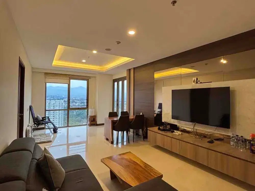 jual atau sewa apartemen Hegarmanah 3BR privat lift Full Furnish view keren