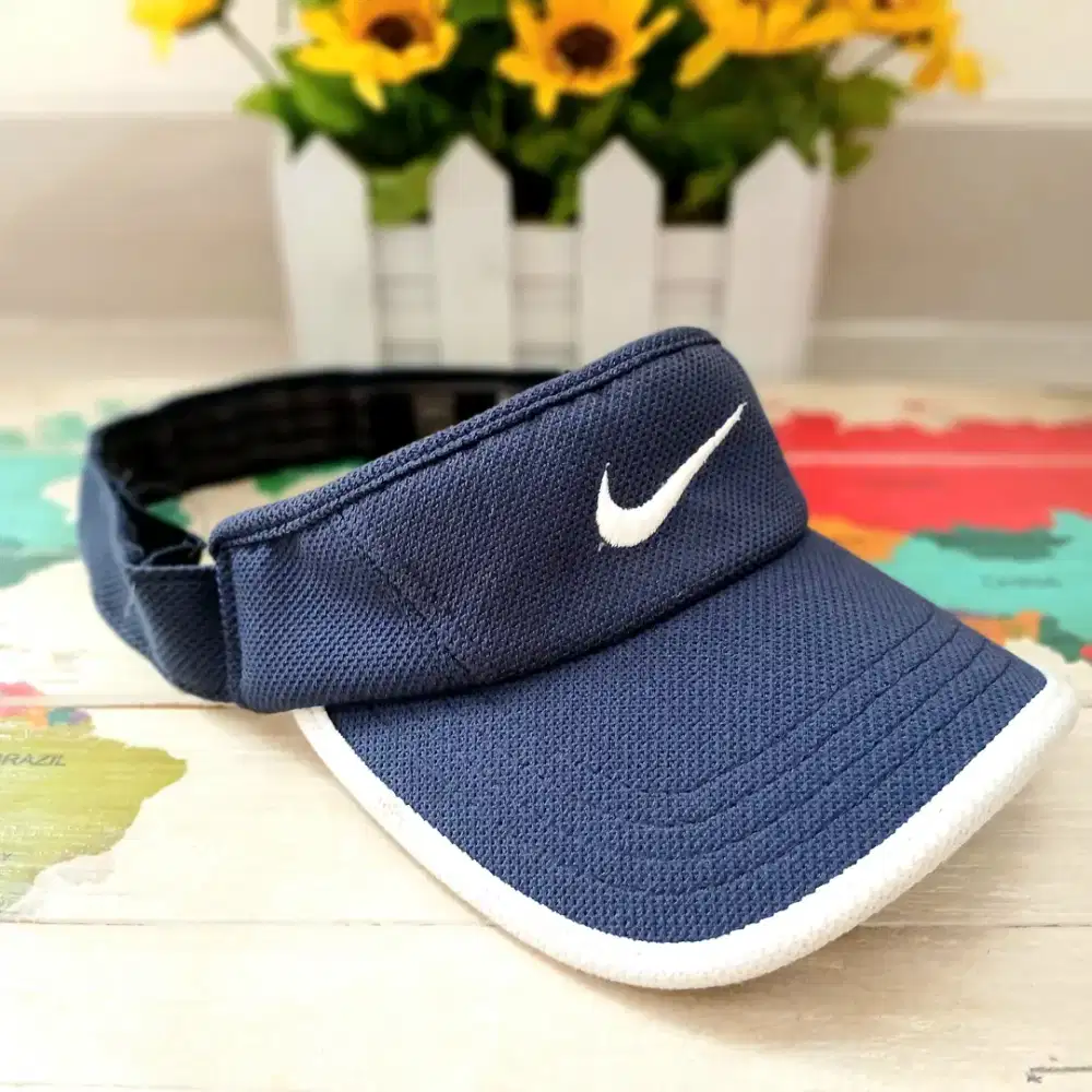 Topi golf Nike Golf Visor Wide Bill Unisex M/L Navy, ori, preloved