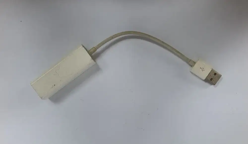 Adaptor USB Ethernet Apple (Model No. A1277)