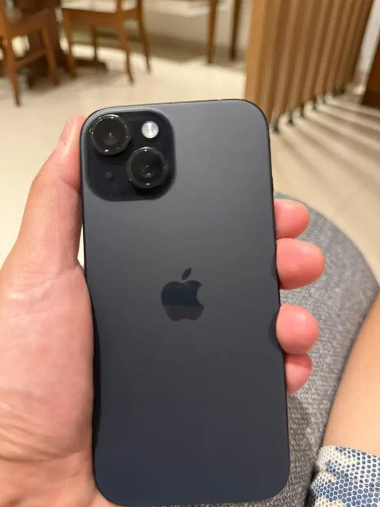 Iphone 15 128 GB Black95000