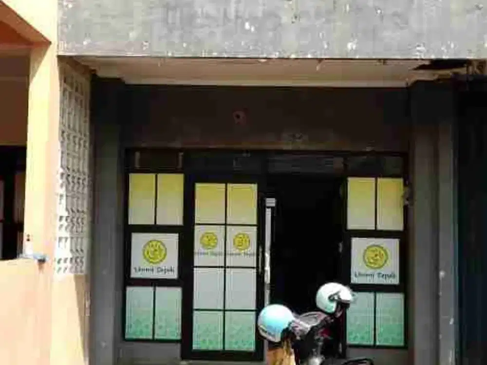 Dijualurah riko 2 lt di meruyung area bisnis