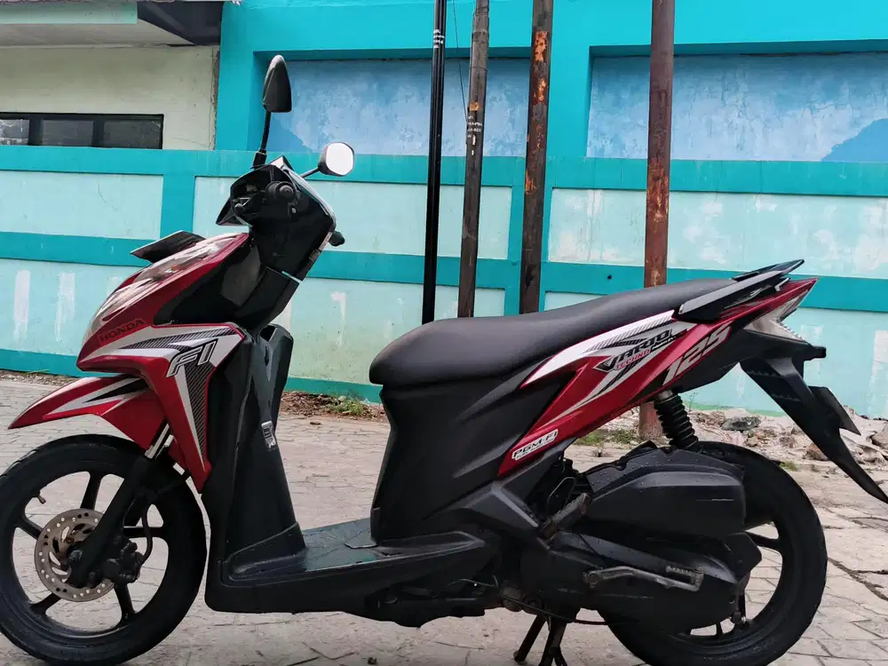 Honda Vario kzr 2014 stater tokcer halus mulus terawat
