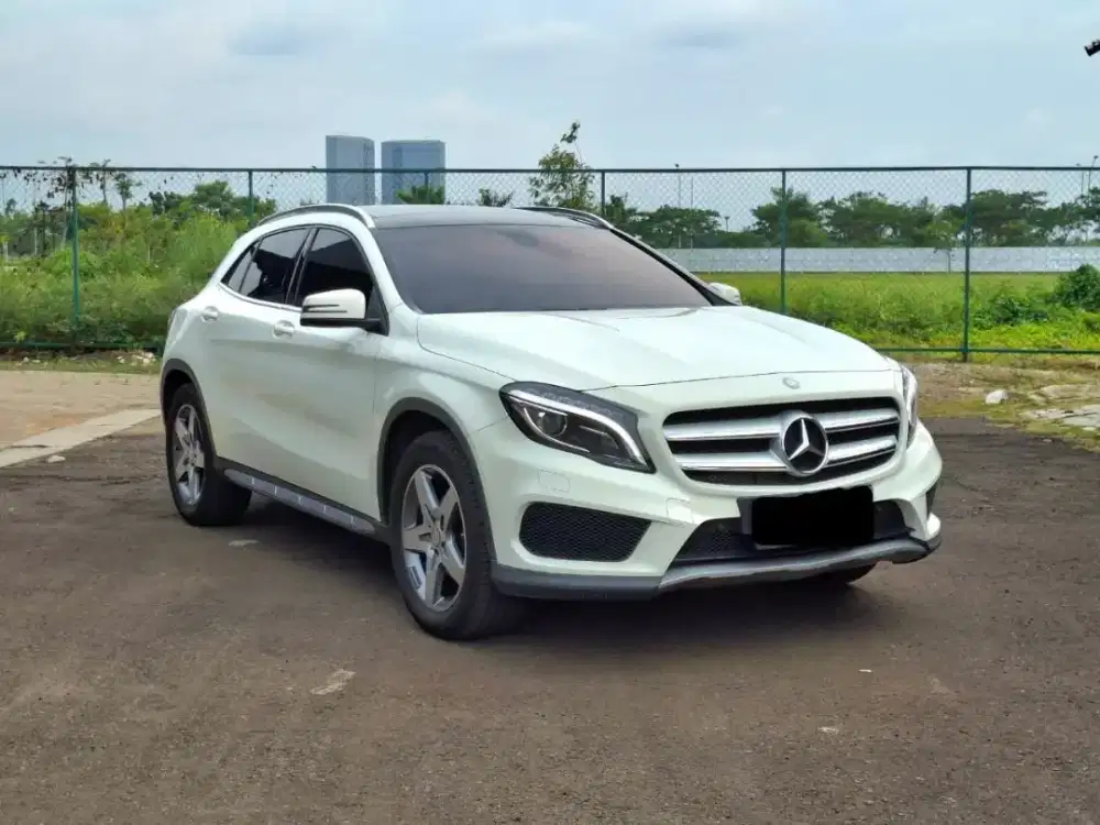 [Km 33k] Mercedes GLA200 AMG X156 2016