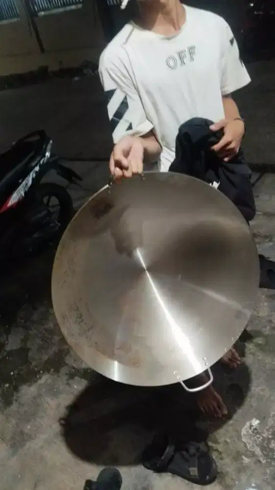 dijual cepat wajan uk 60cm bahan tebal