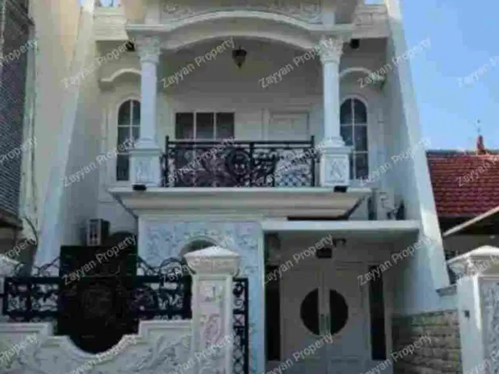 Rumah Cantik Pakuwon City Surabaya