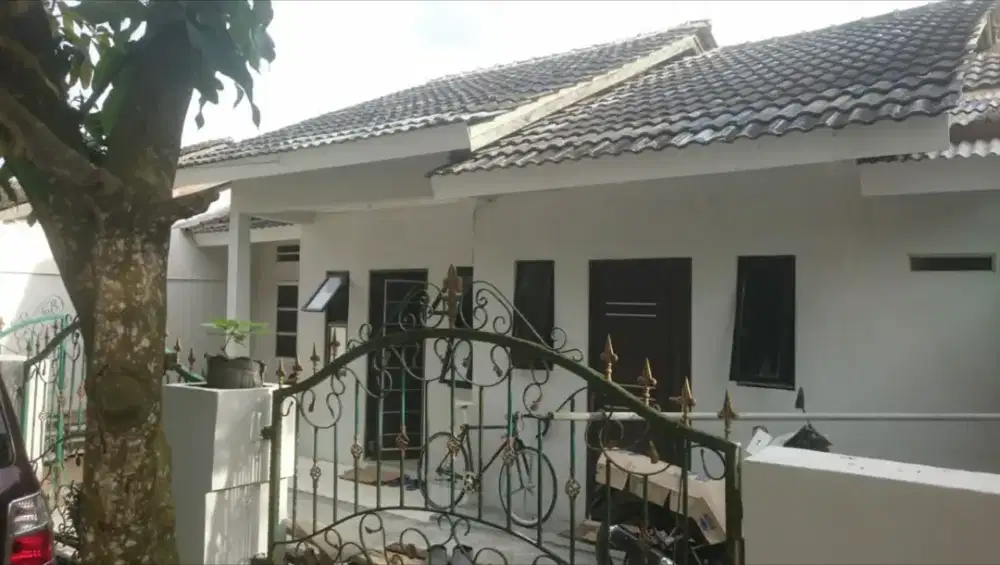 JUAL 3 Rumah, Luas, Murah, Lokasi terbaik, Harga menarik