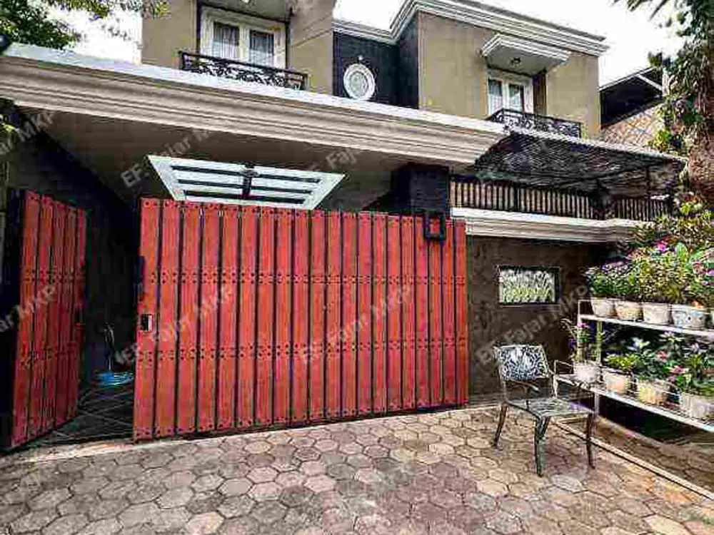rumah megah di Cipinang muara