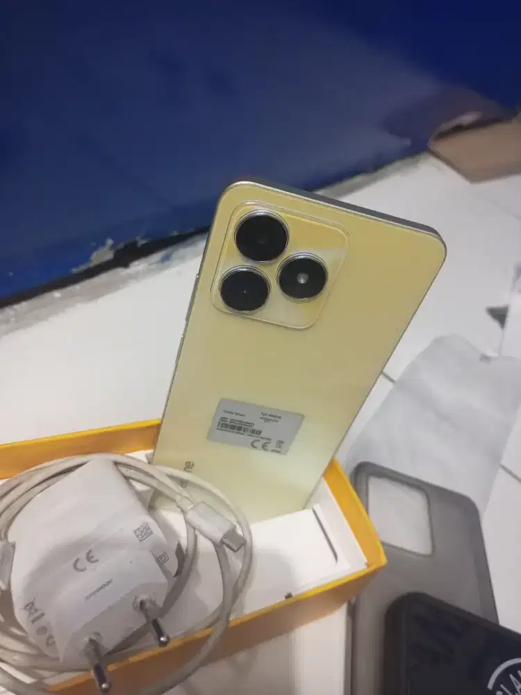 Dijual HP realme c53 masih mulus original jarang dipakai