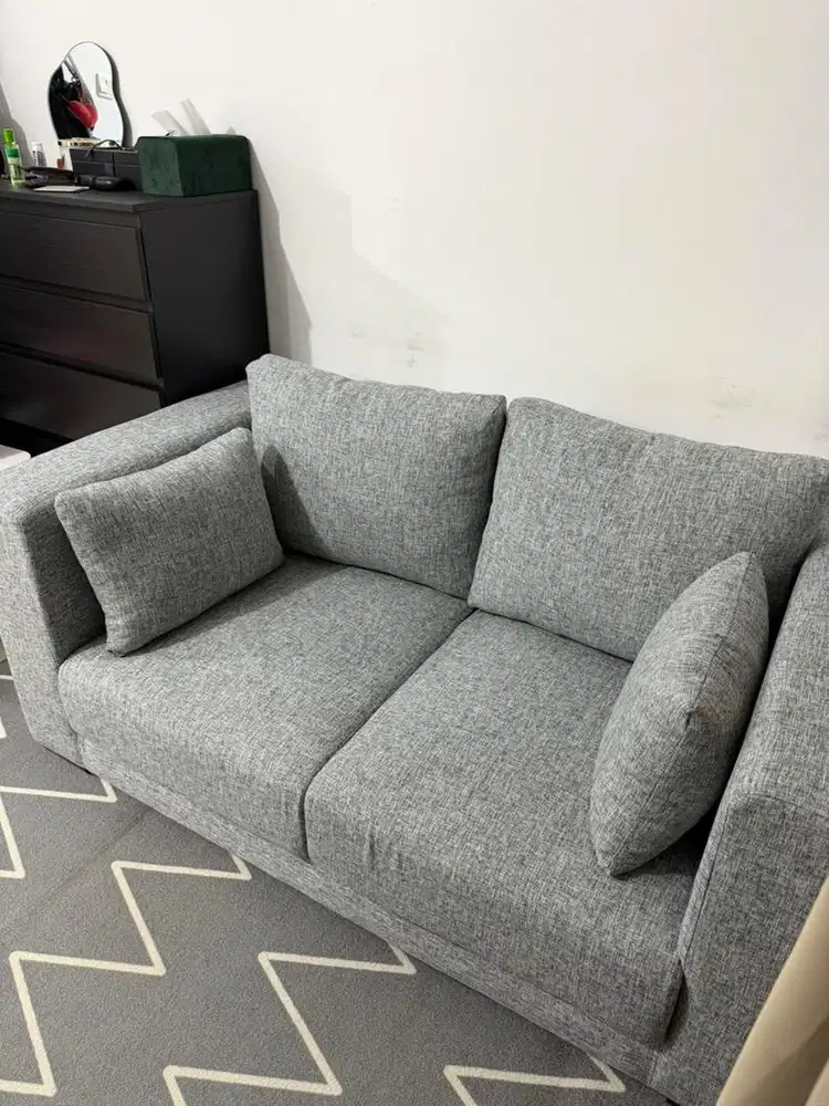 Sofa baru empuk